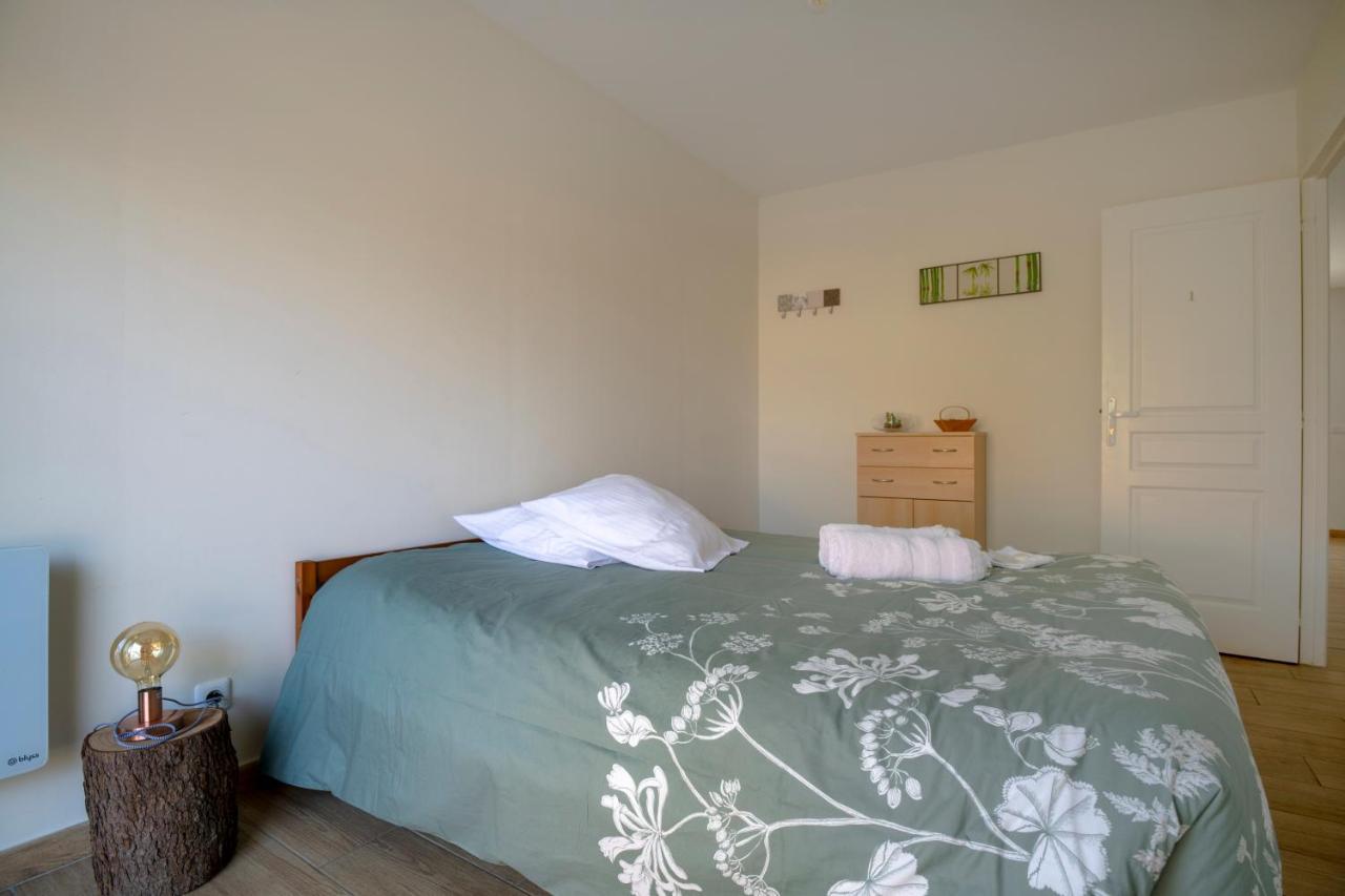 Chambre Privee Chez Les Maisons Loli'Days Сен-Медар-ан-Жаль Экстерьер фото